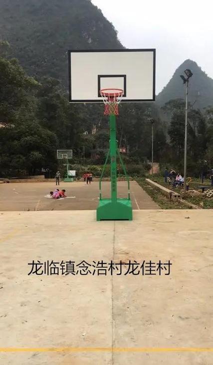 篮球架的发展与演变 从桃篮到智能篮筐